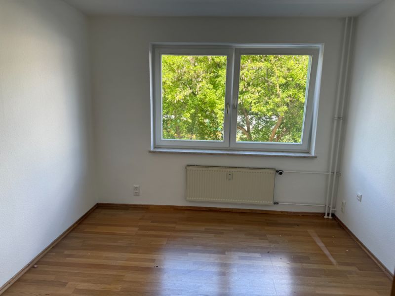 Wohnung mit Balkon und EBK